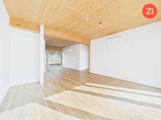 Advert pic 0
