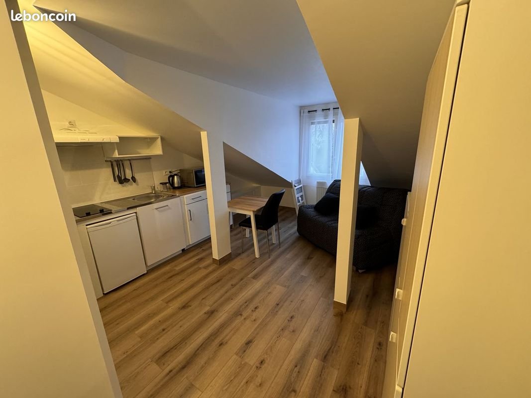 Appartement à louer, 20m², Colombes