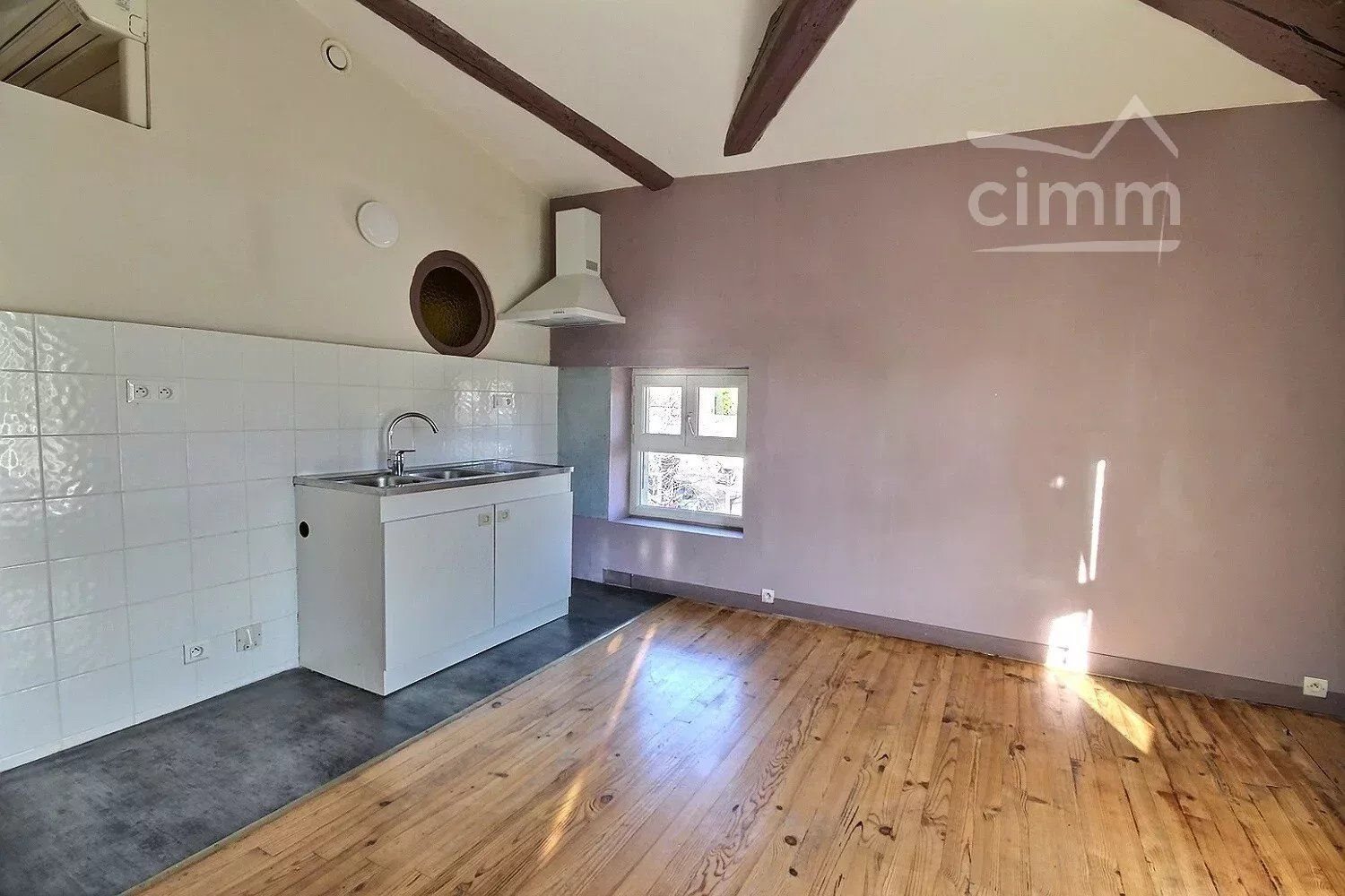 Appartement à louer, 50m², Rochemaure