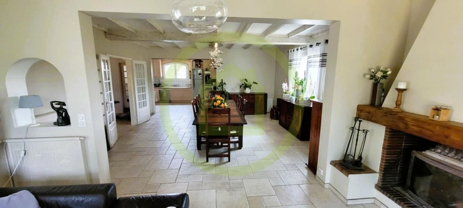 Maison à vendre, 168m², Courpignac