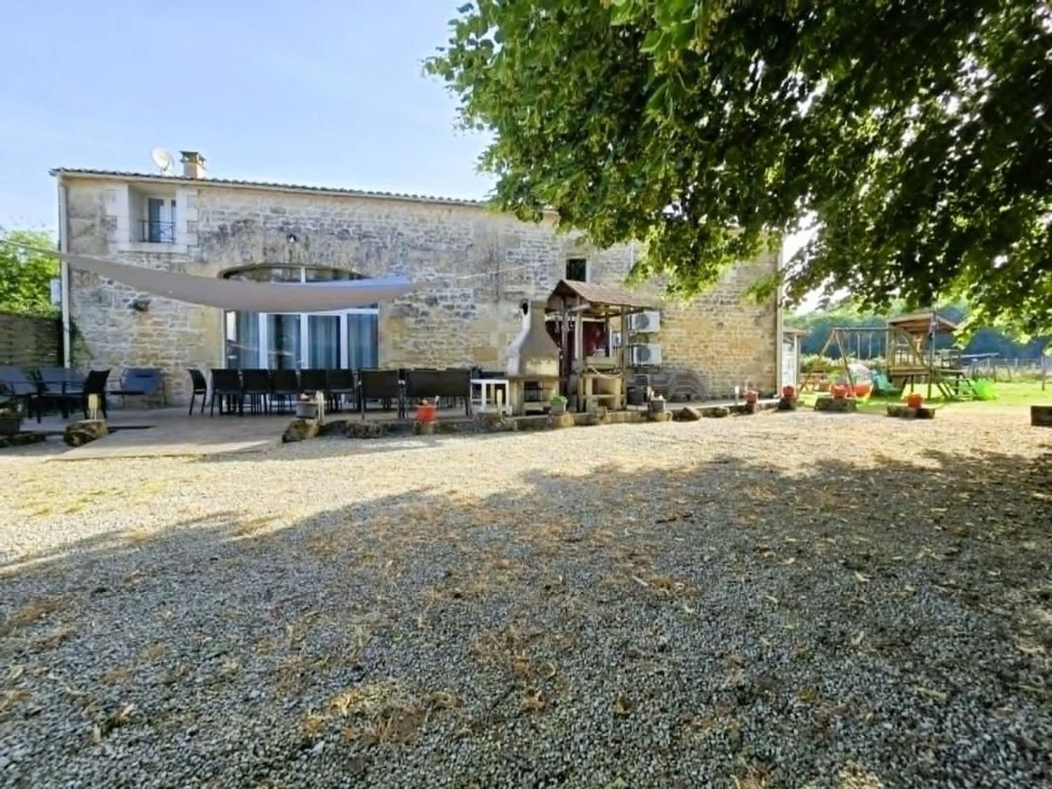Maison à vendre, 460m², Saint-Quantin-de-Rançanne