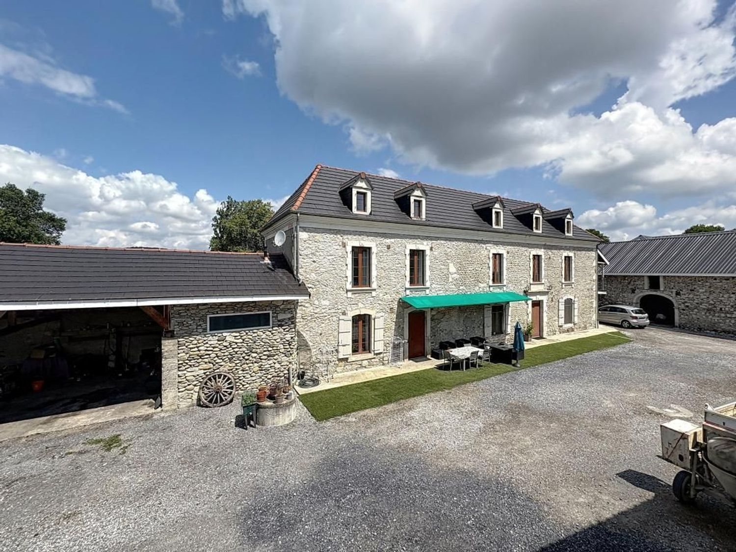 Maison à vendre, 300m², Pardies-Piétat