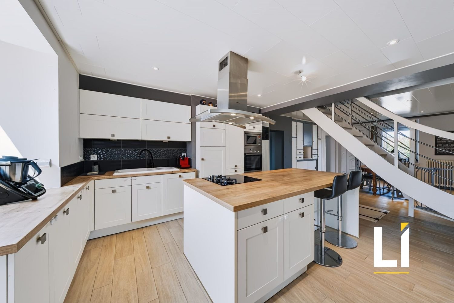 Maison à vendre, 236m², Les Ecorces