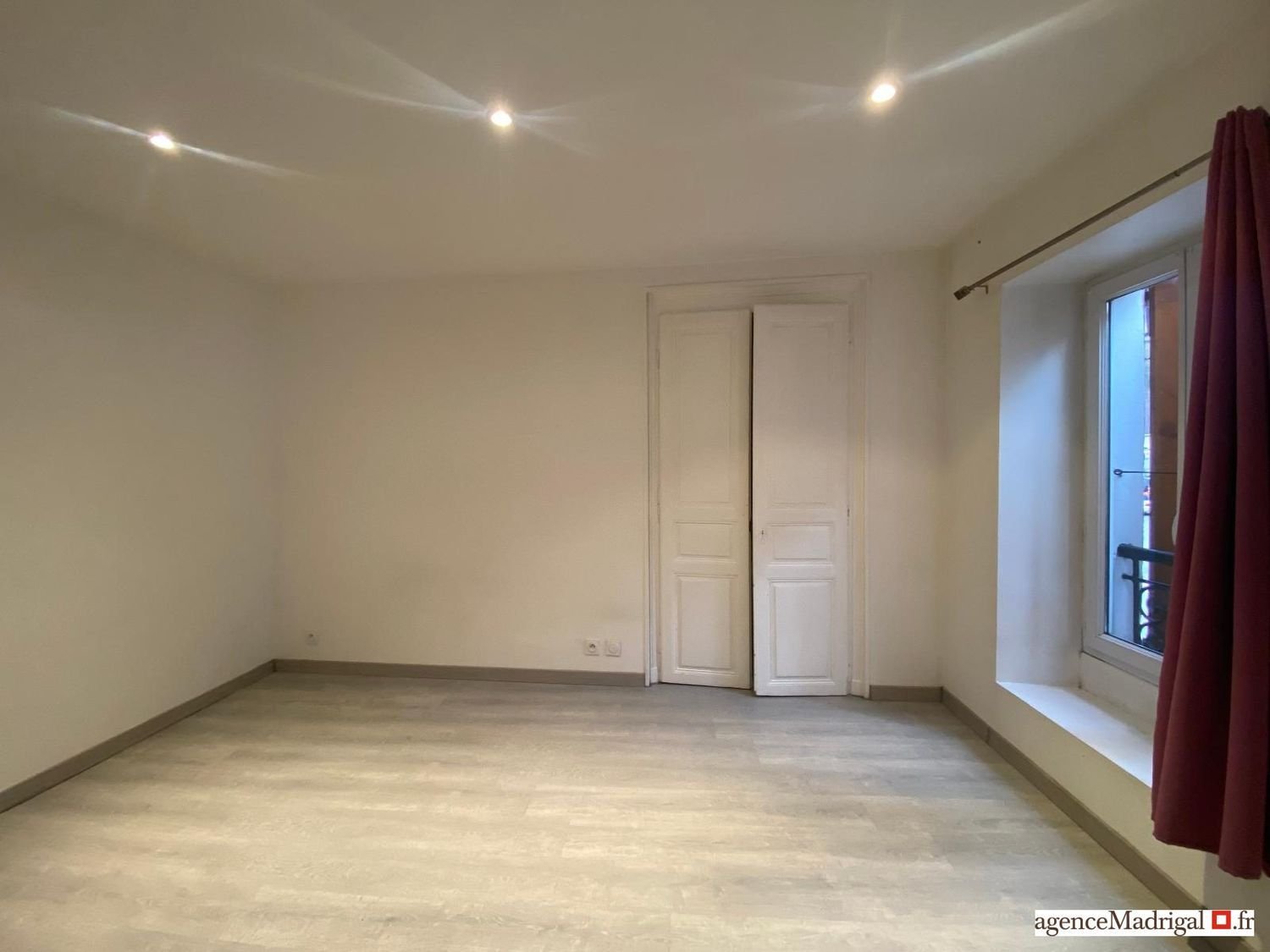 Appartement à vendre, 38m², Saint-Laurent-du-Pont