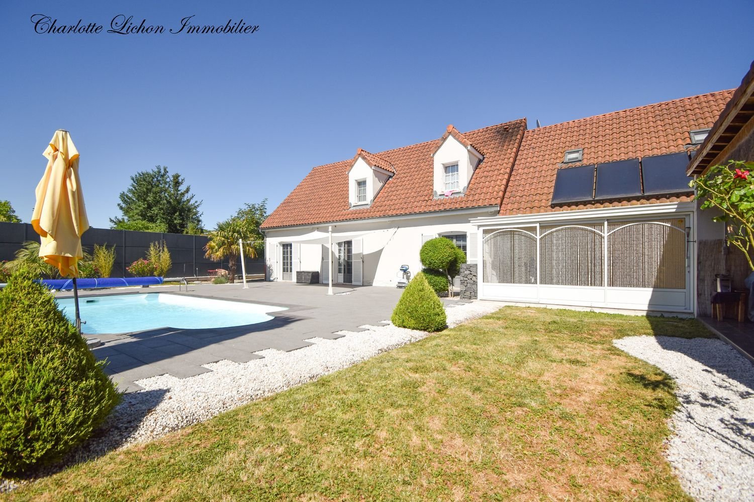 Maison à vendre, 208m², Aulnat