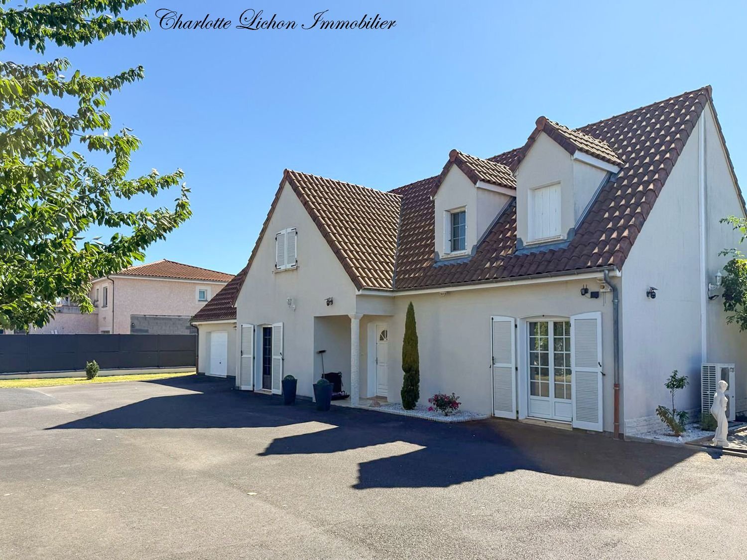 Maison à vendre, 208m², Aulnat