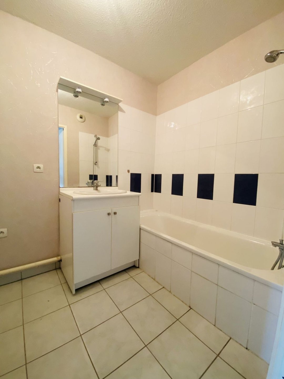 Appartement à vendre, 72m², Bordeaux