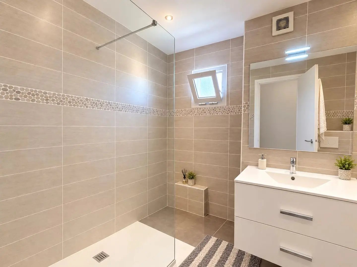 Appartement à vendre, 97m², Cagnes-sur-Mer