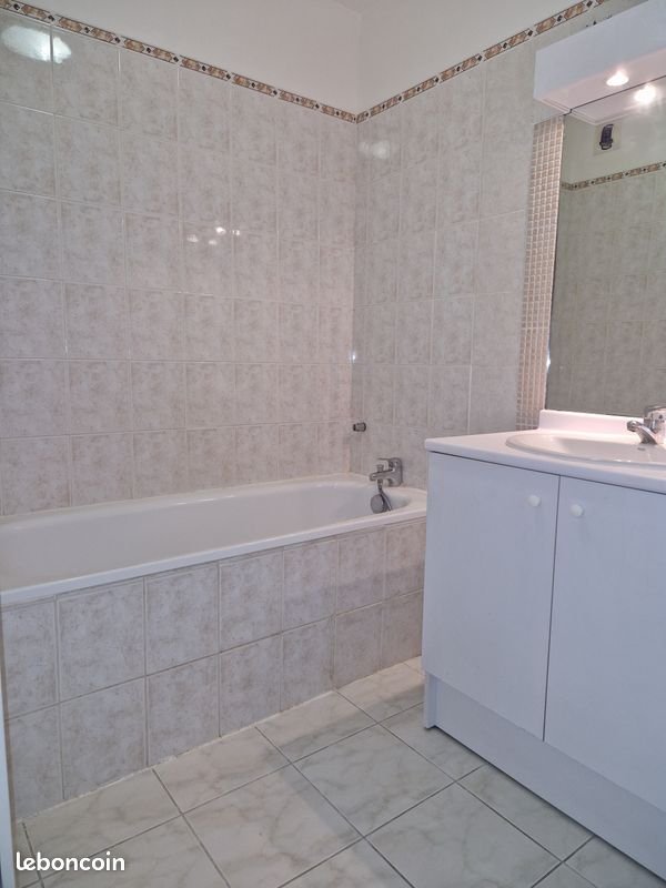 Appartement à vendre, 63m², Aubagne