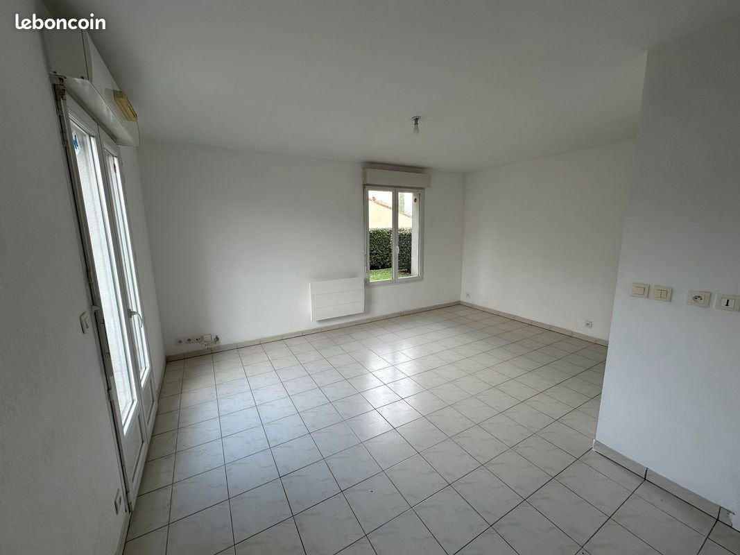 Appartement à louer, 65m², Saint-Sulpice-et-Cameyrac