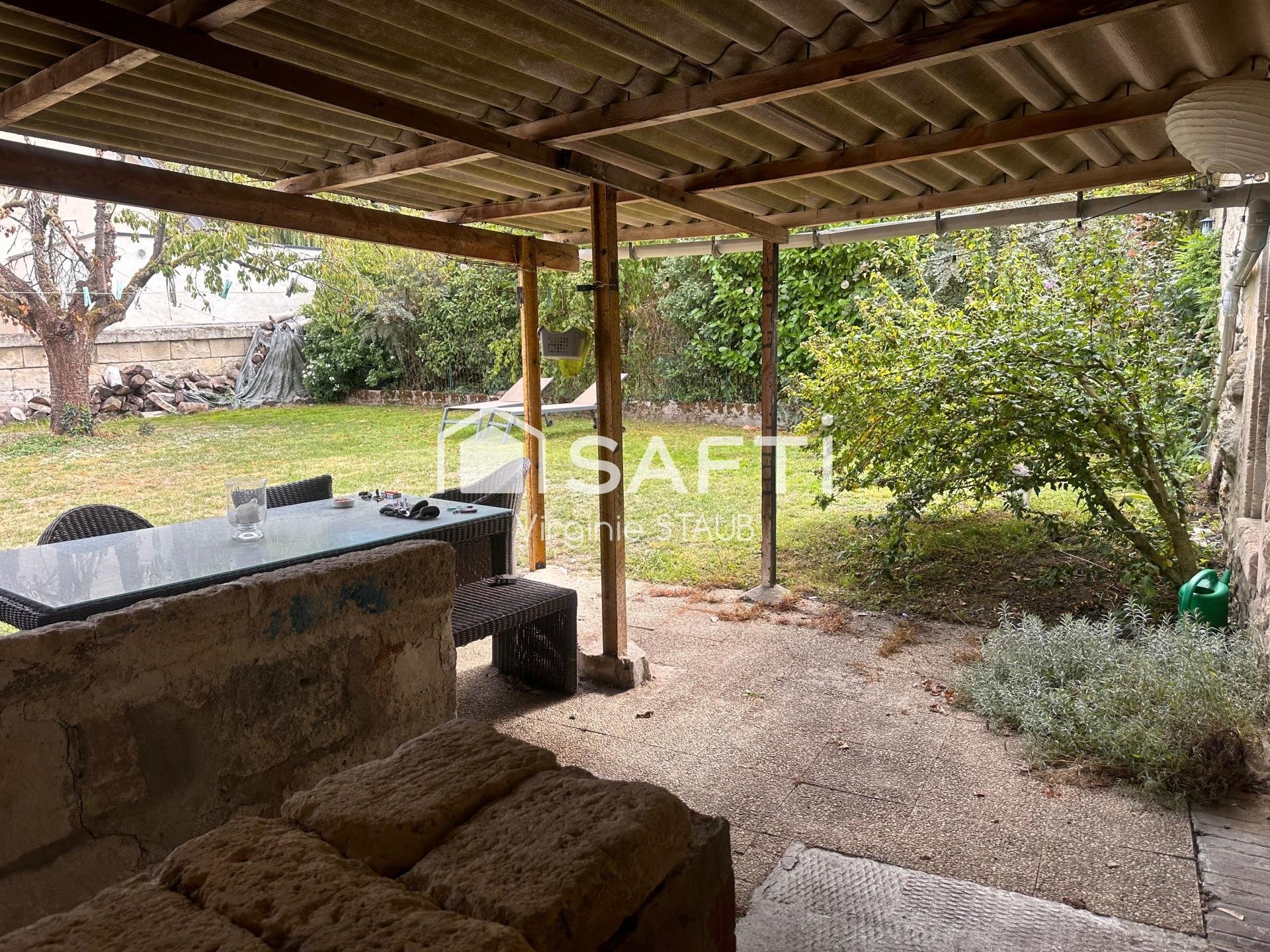 Maison à vendre, 141m², Cuise-la-Motte