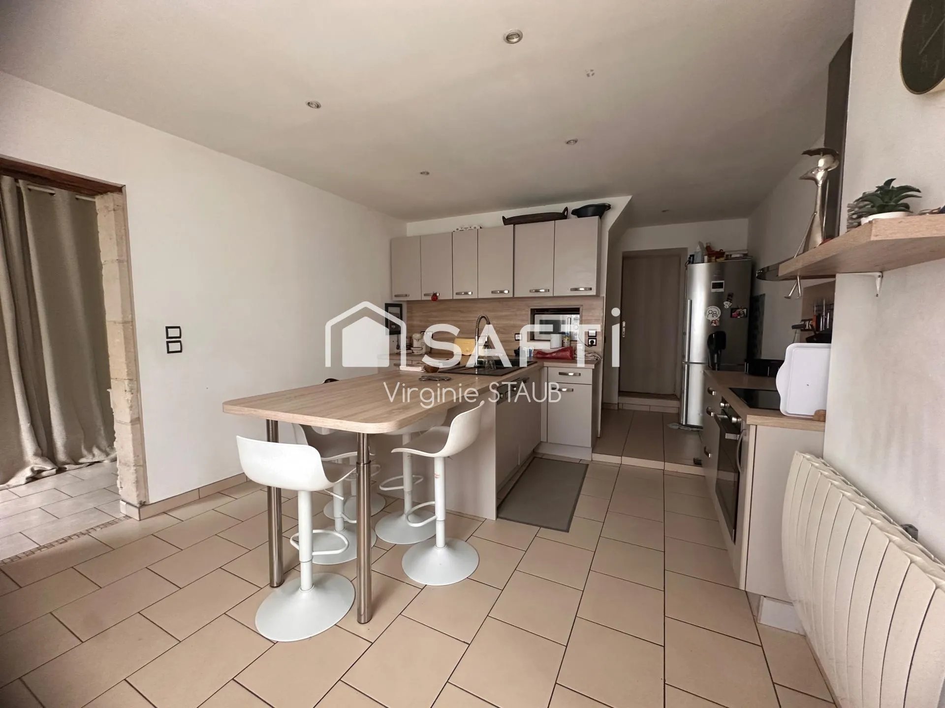 Maison à vendre, 141m², Cuise-la-Motte