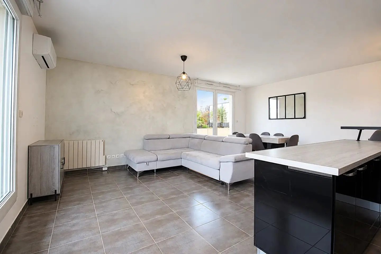Appartement à louer, 69m², Vénissieux