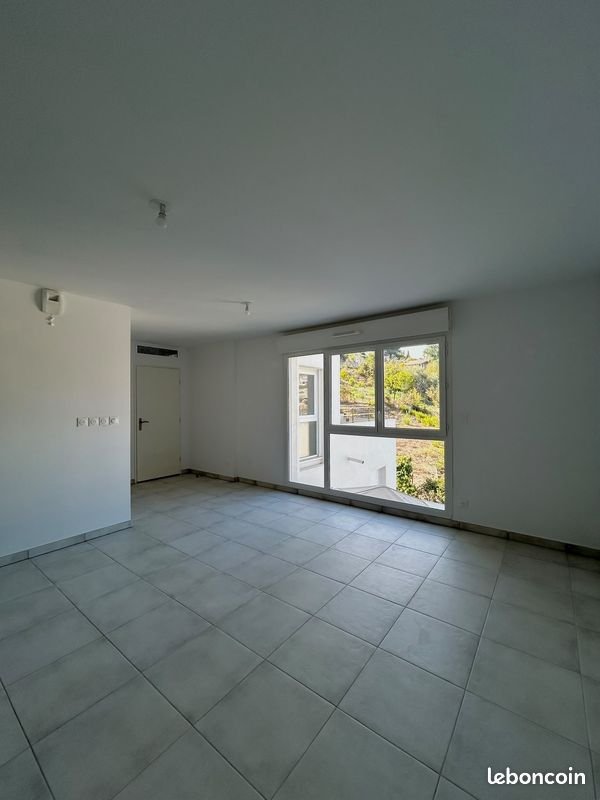 Appartement à louer, 49m², Cagnes-sur-Mer