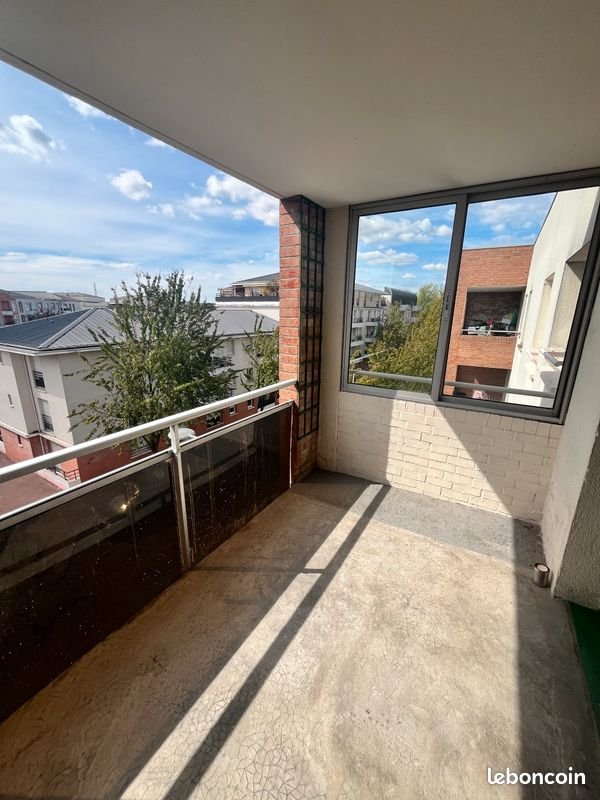 Appartement à louer, 47m², Courcouronnes