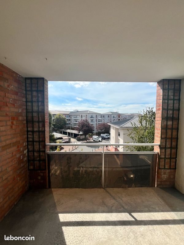 Appartement à louer, 47m², Courcouronnes