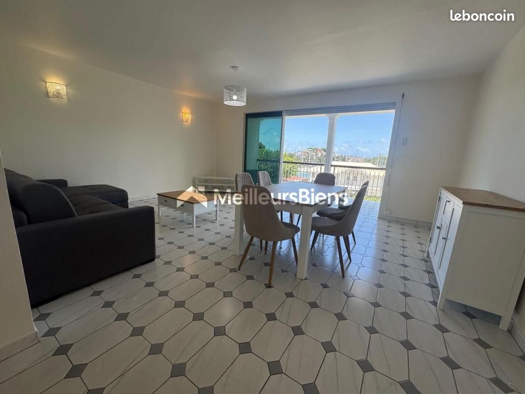 Appartement à louer, 80m², Le Gosier
