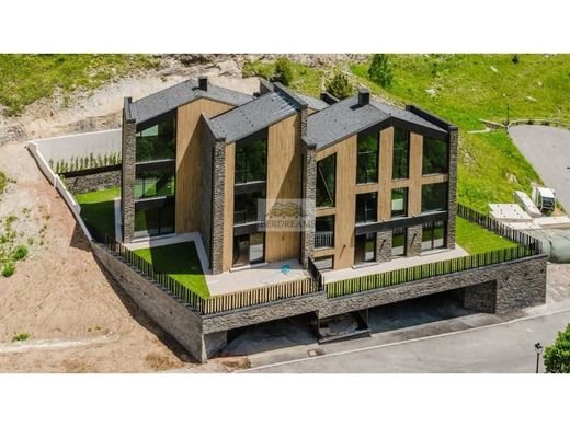 4-bedroom townhouse for sale in Xixerella, La Massana · 14 of 15