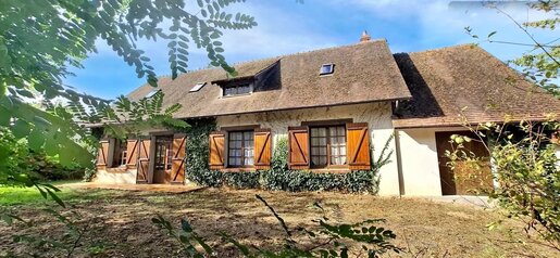 Maison 7 pièces 142 m² · à Dry · 142 m² · 268 000 €