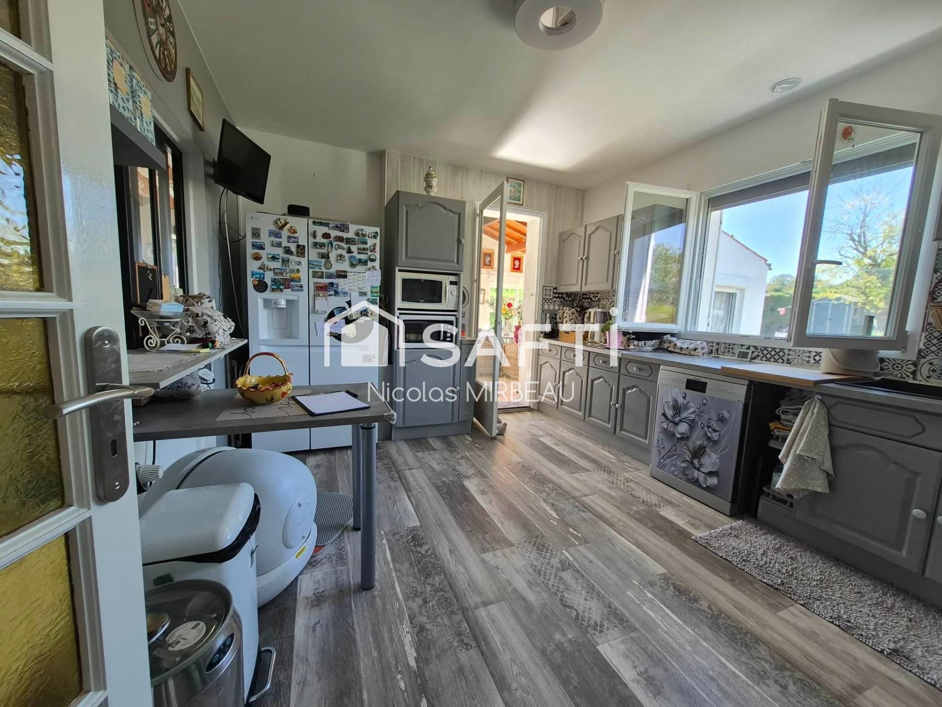 Maison à vendre, 150m², Écurat