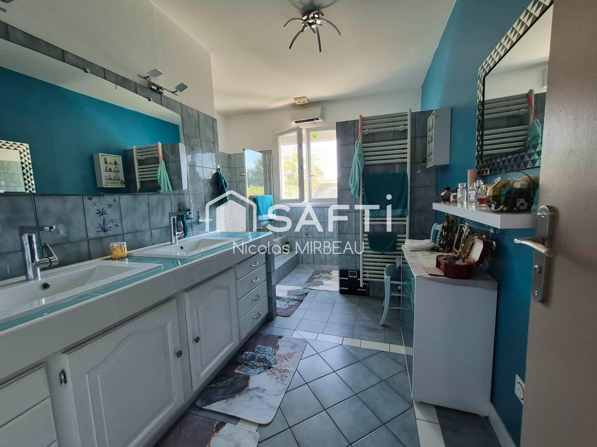 Maison à vendre, 150m², Écurat