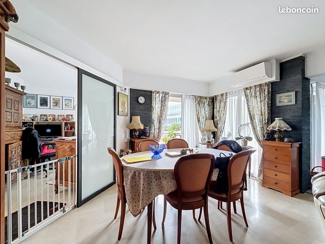 Appartement à vendre, 83m², Antibes