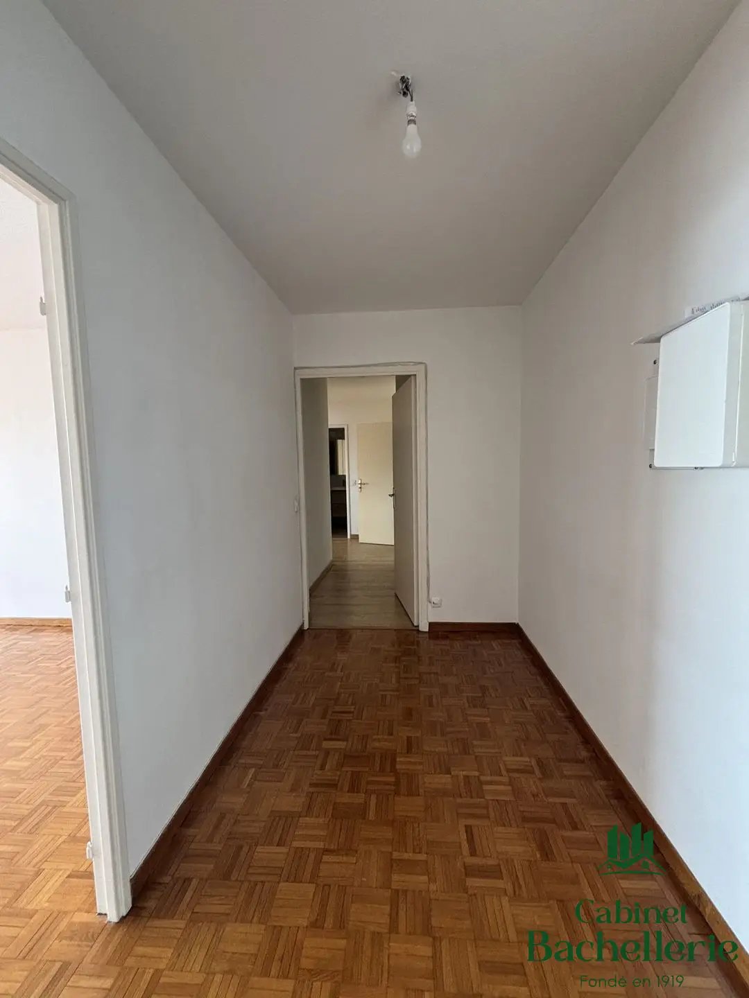 Appartement à louer, 109m², Marseille 8ème