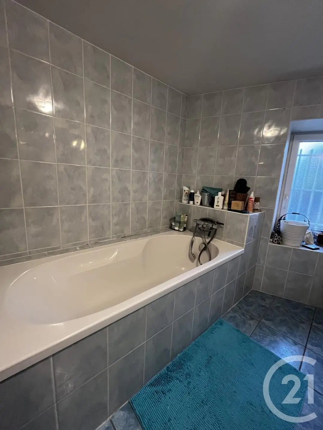Maison à louer, 84m², Naucelles