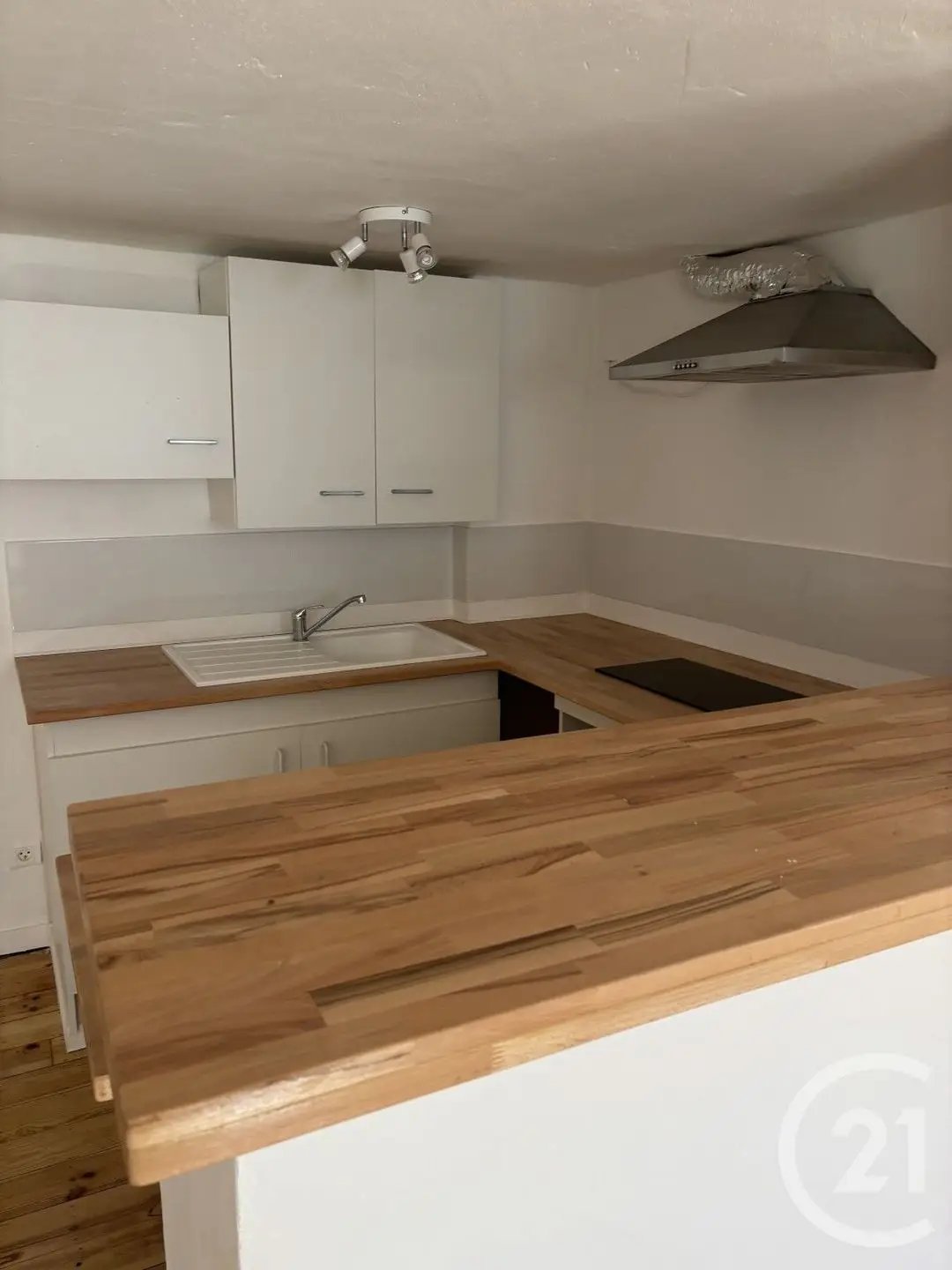 Appartement à louer, 43m², Aurillac