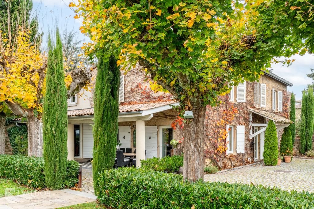 Maison à vendre, 254m², Poleymieux-au-Mont-d'Or