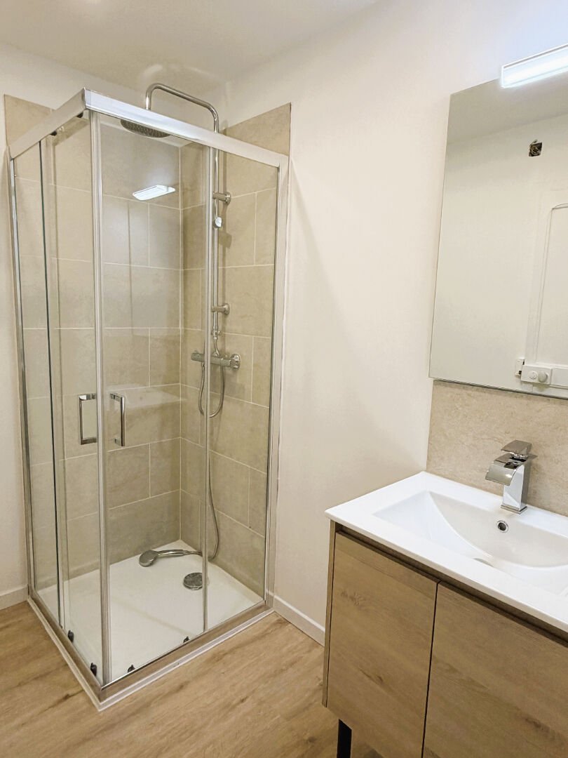 Appartement à louer, 1m², Saint-Paul-lès-Durance