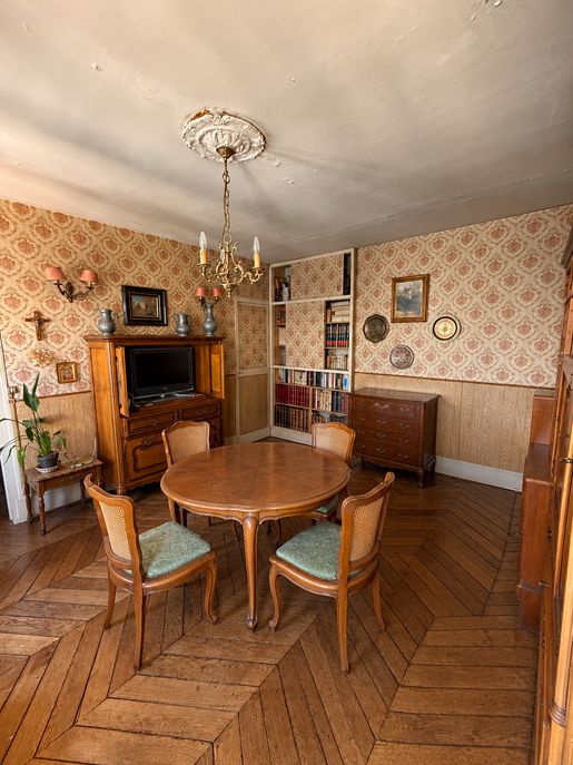 Appartement 4 pièces 65 m² · à Paris 7ème · 65 m² · 728 000 €