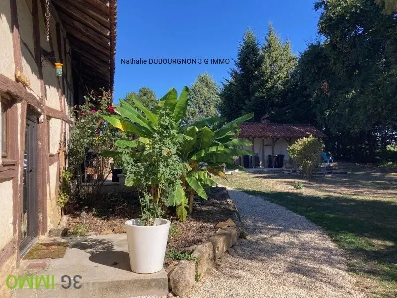 Maison à vendre, 196m², Saint-Jean-sur-Reyssouze