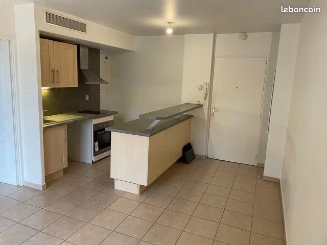 Appartement à louer, 32m², Marseille 12ème