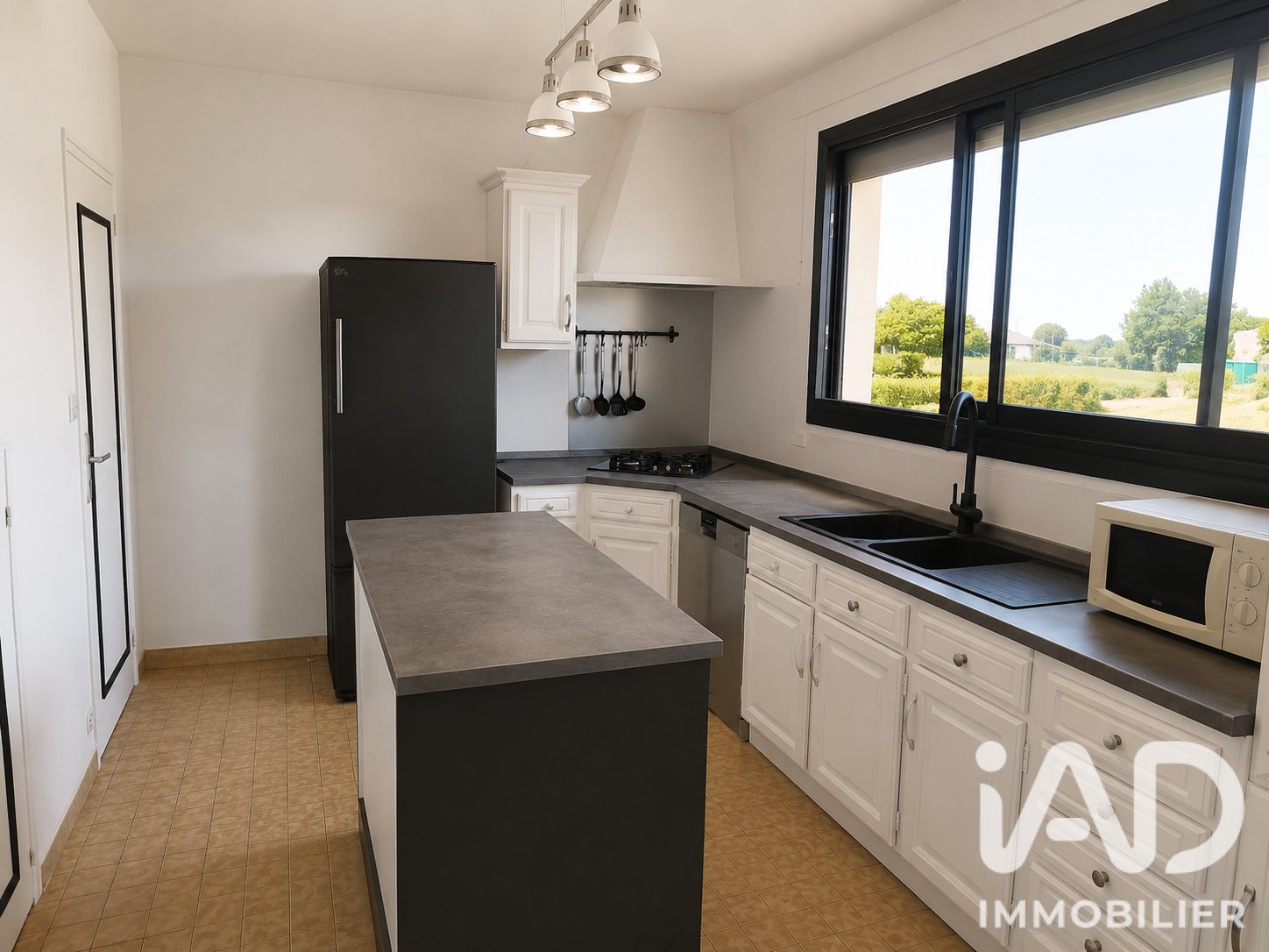 Maison à vendre, 122m², La Chartre-sur-le-Loir