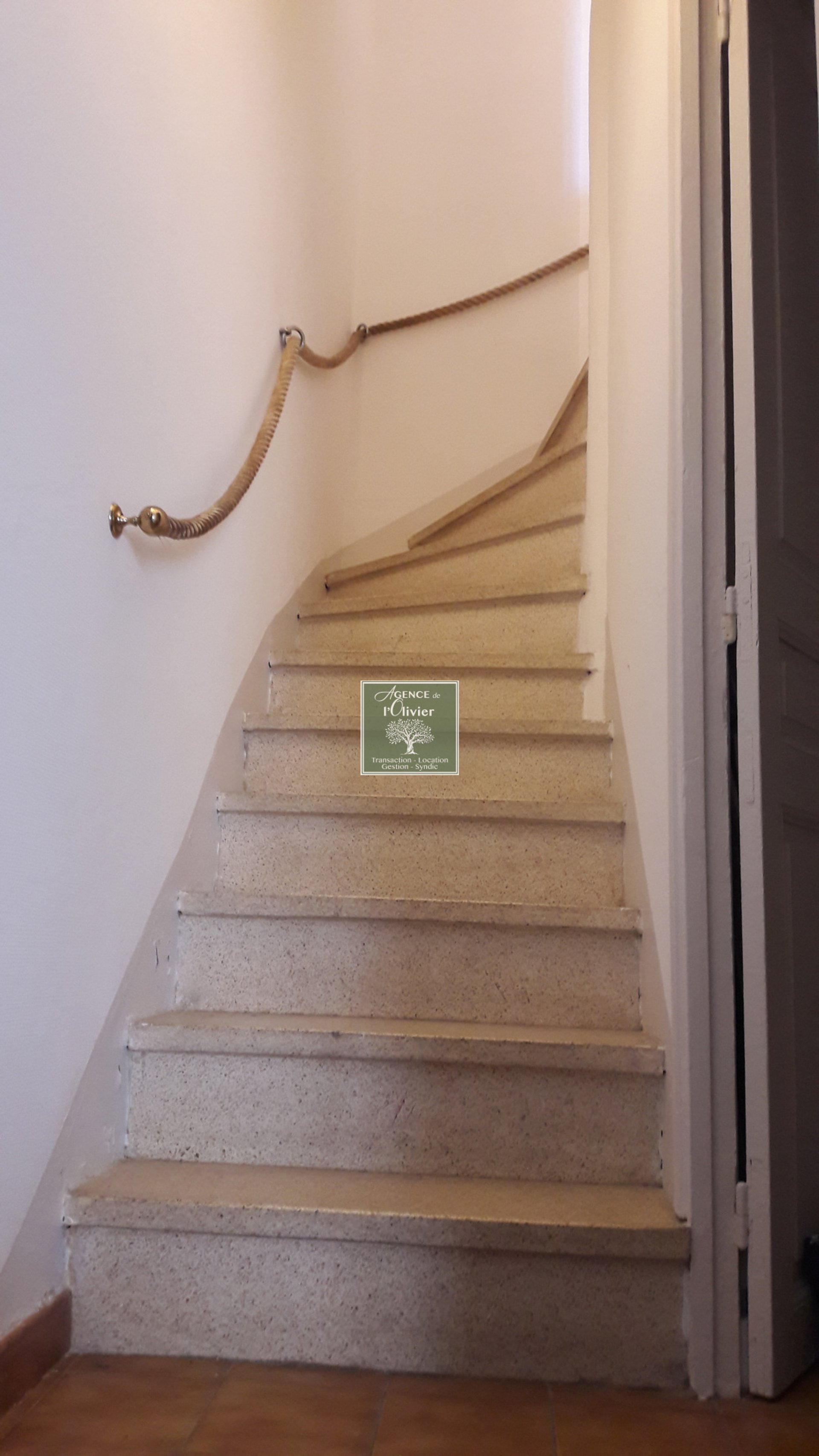 Maison à louer, 80m², Arles