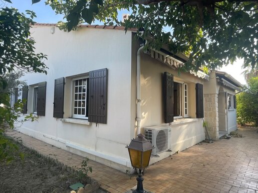 Maison 6 pièces 123 m² · à Arles · 123 m² · 325 500 €