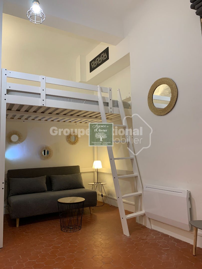 Appartement à louer, 16m², Arles
