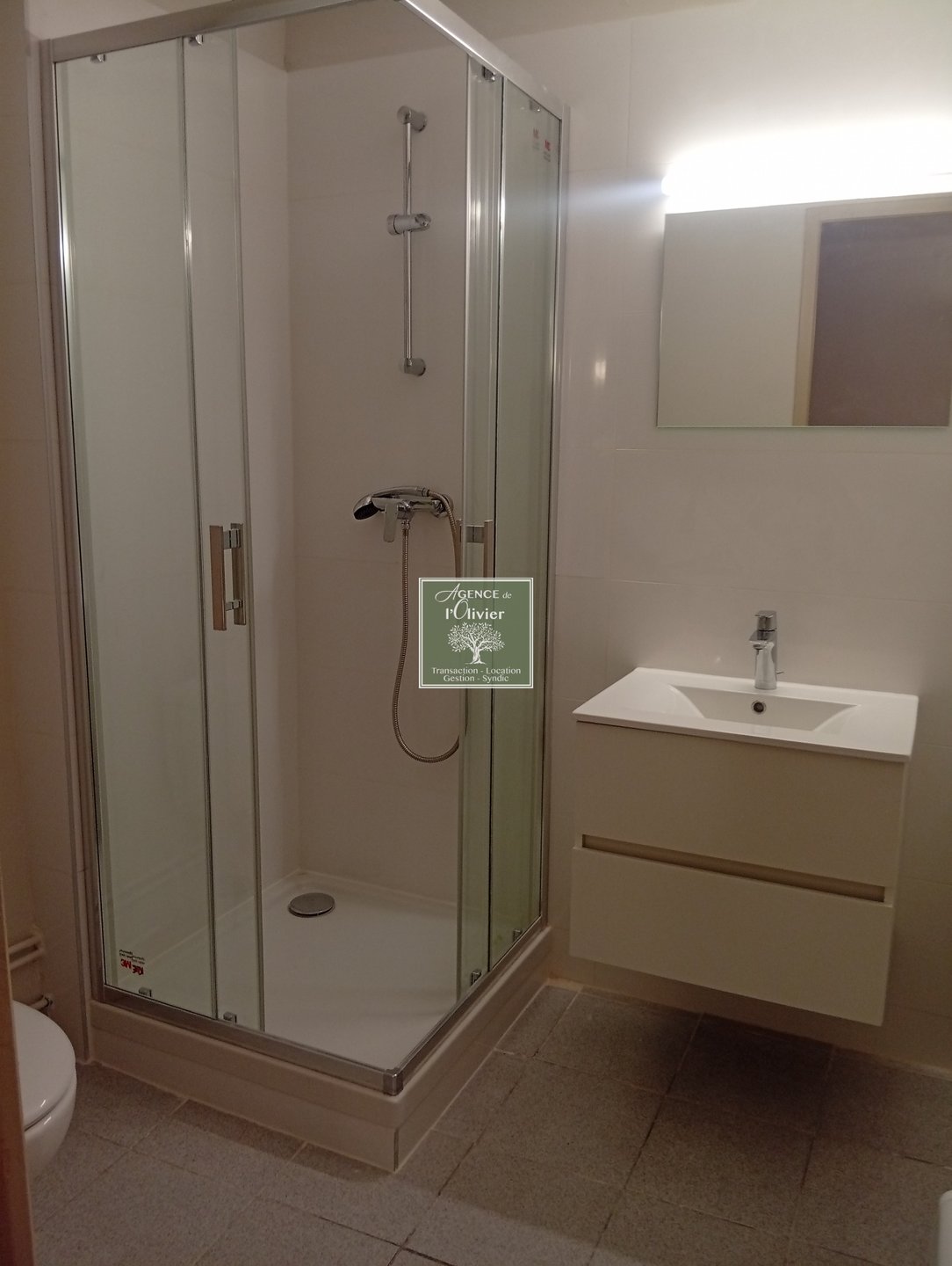 Appartement à louer, 25m², Arles