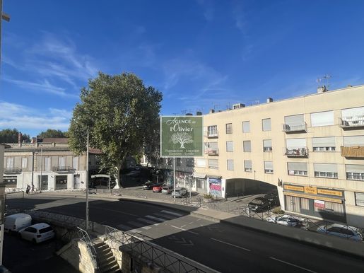 Appartement 5 pièces 88 m² · à Arles · 88 m² · 180 000 €