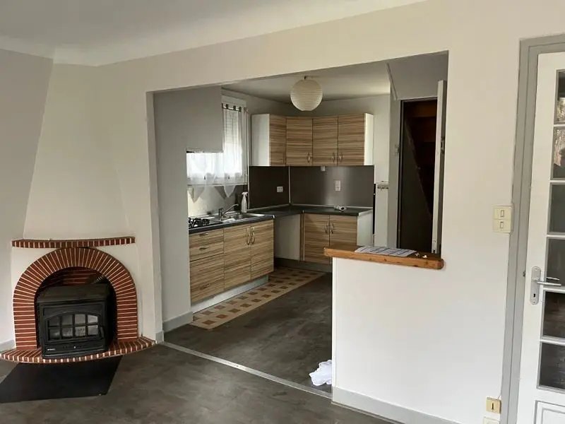 Maison à louer, 78m², Ayen