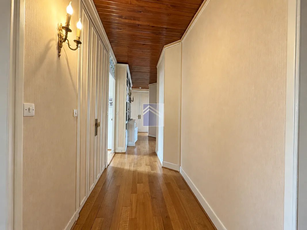 Appartement à vendre, 120m², Courbevoie