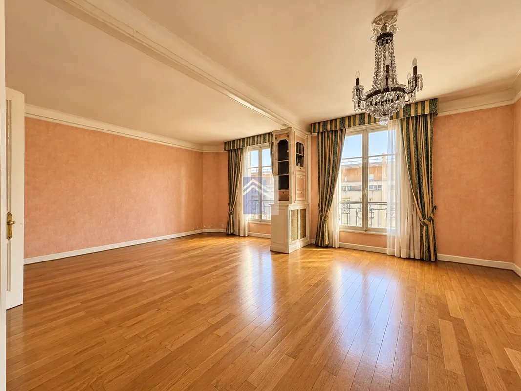 Appartement à vendre, 120m², Courbevoie