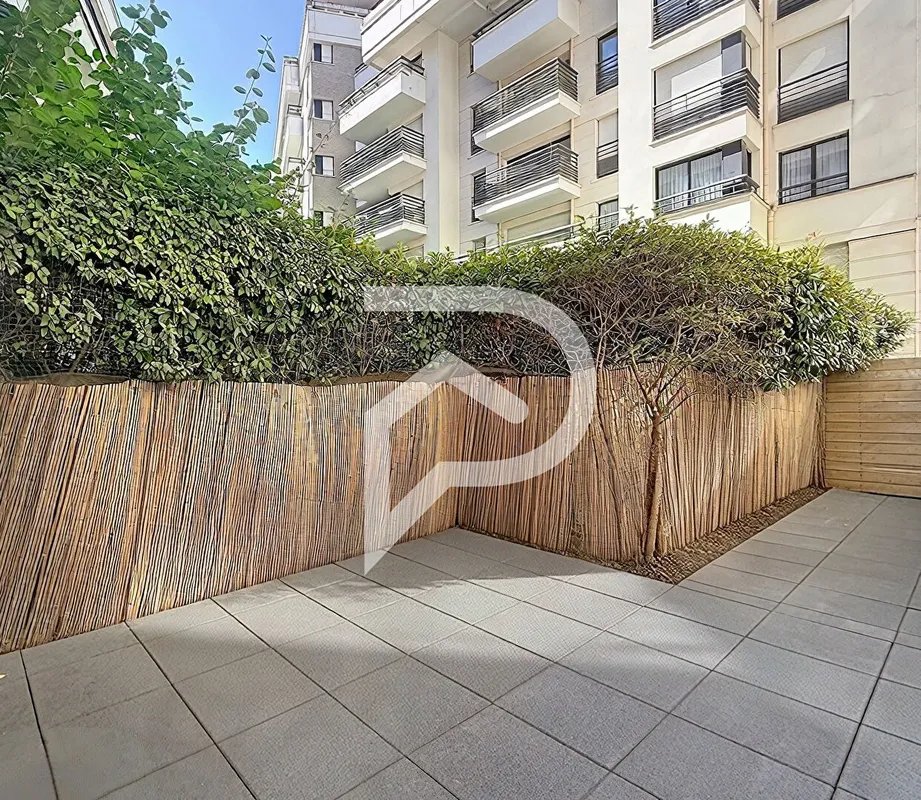 Appartement à vendre, 67m², Issy-les-Moulineaux