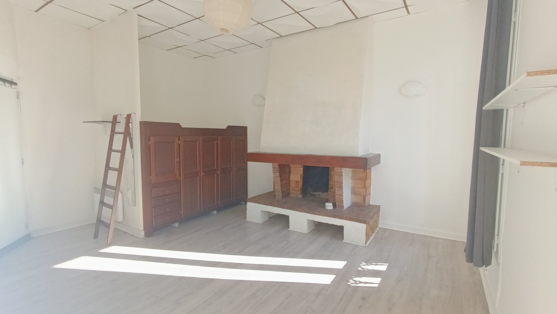 Appartement à louer, 28m², Marseille 6ème