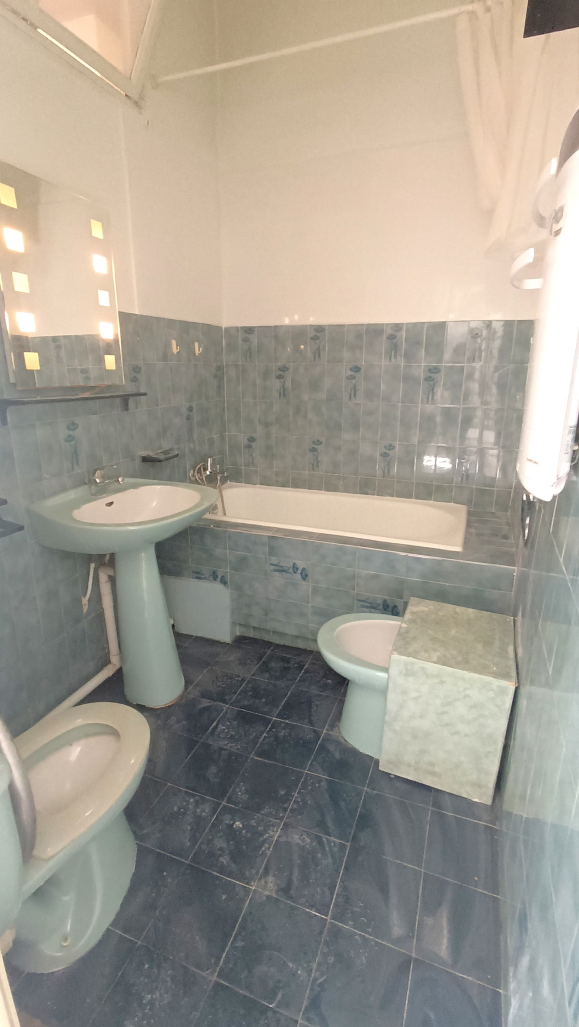 Appartement à louer, 28m², Marseille 6ème