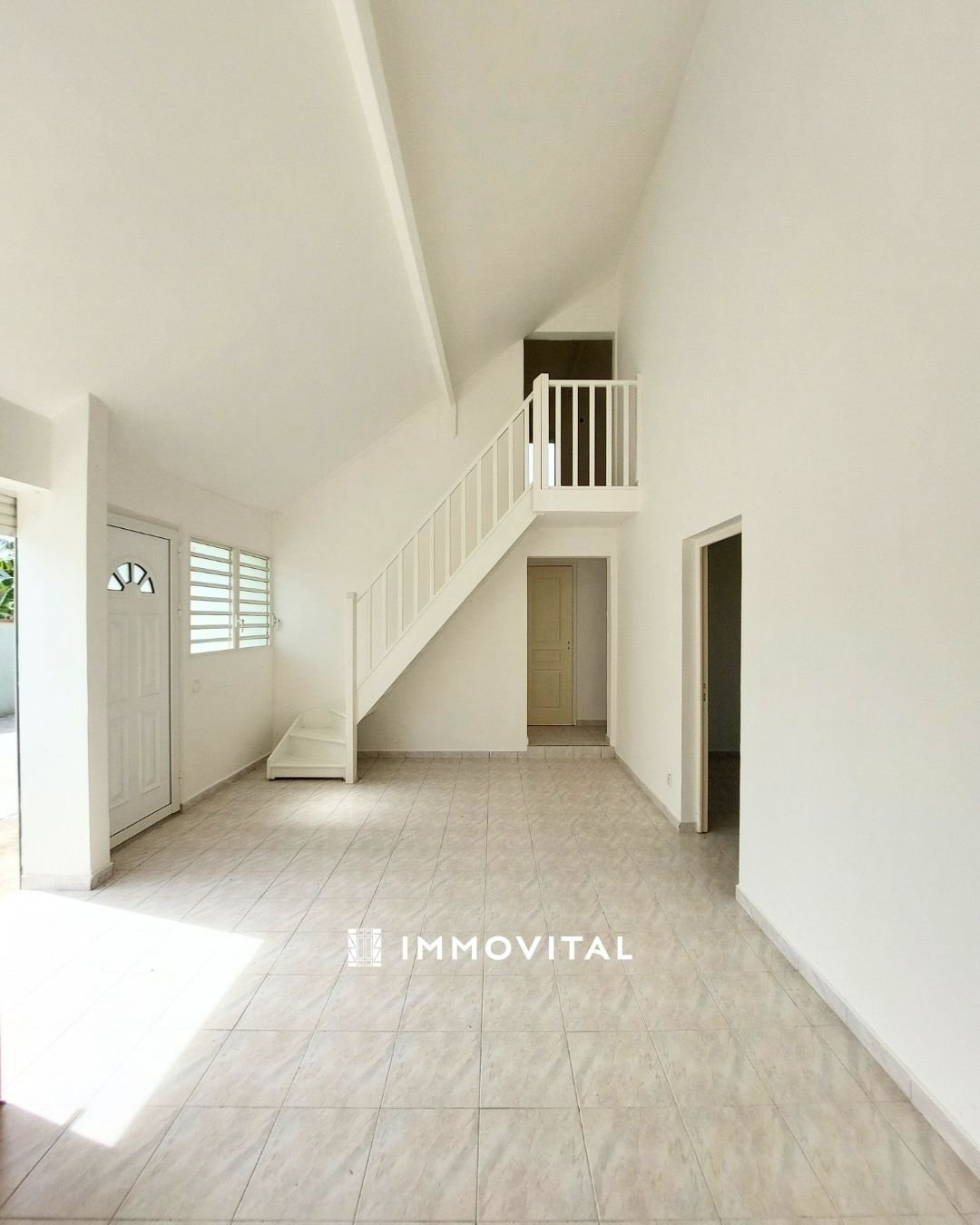 Maison à louer, 142m², Sainte-Anne