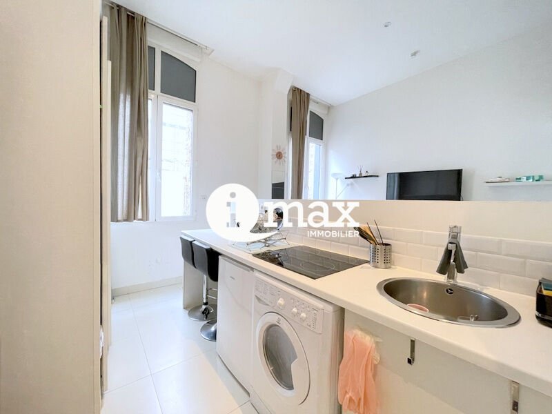 Appartement à louer, 23m², Courbevoie