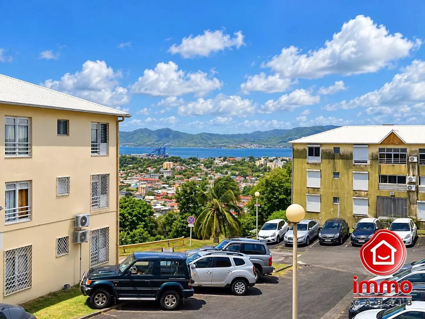 Appartement à louer, 77m², Fort-de-France