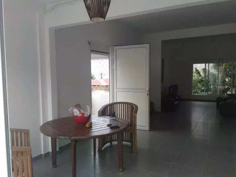 Maison à louer, 160m², Fort-de-France